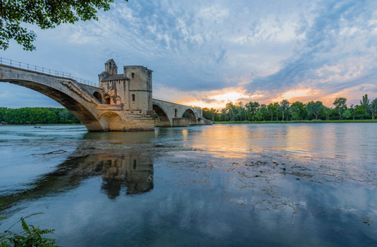 Pont d'Avignon ©Verneuil T.