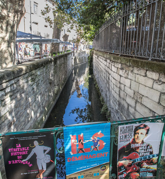 Rue des Teinturiers à Avignon @ Kessler