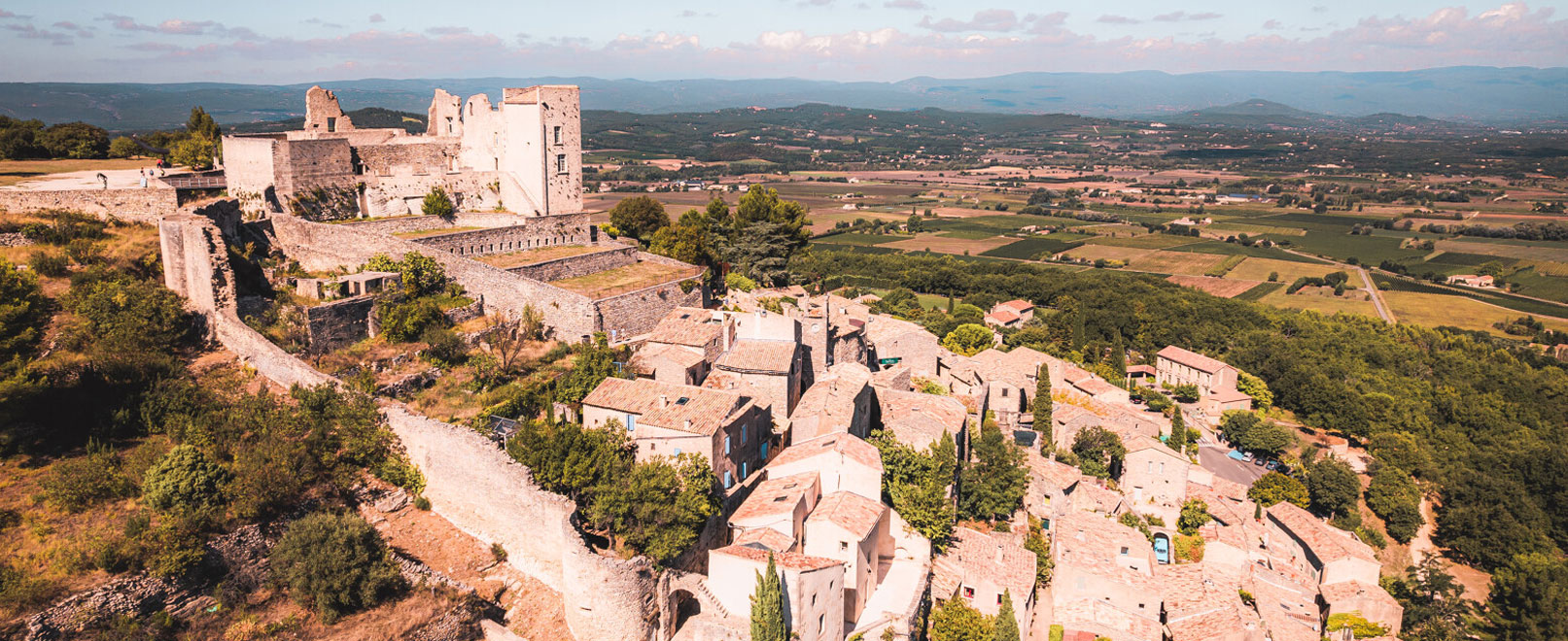 La route des châteaux du Luberon