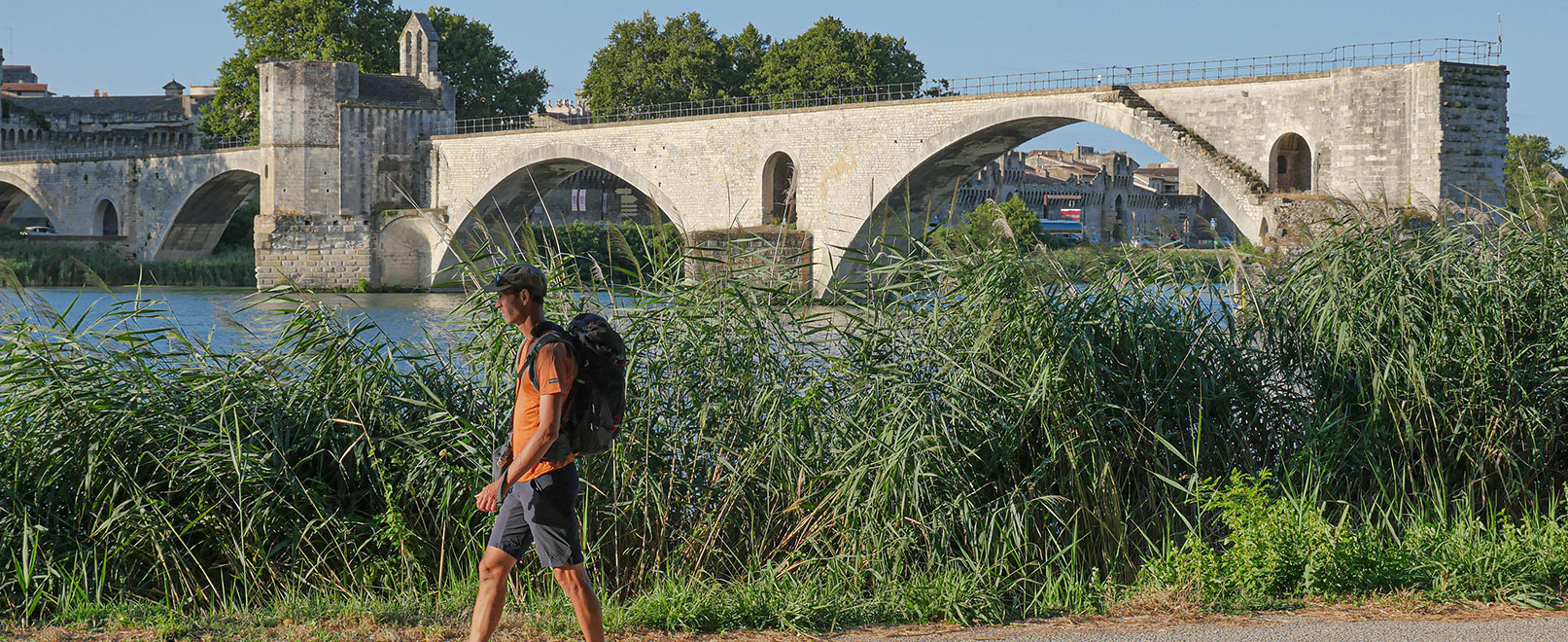 Randonnées autour d’Avignon © Genestal