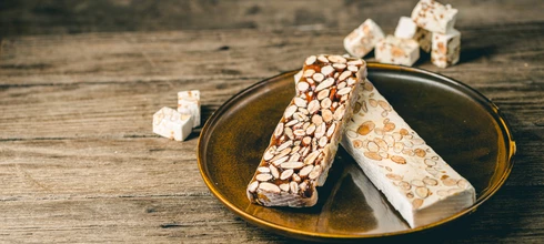 Nougat noir et nougat blanc de Sault  © O'Brien
