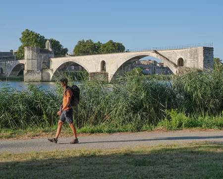 Randonnée autour d'Avignon  © Genestal