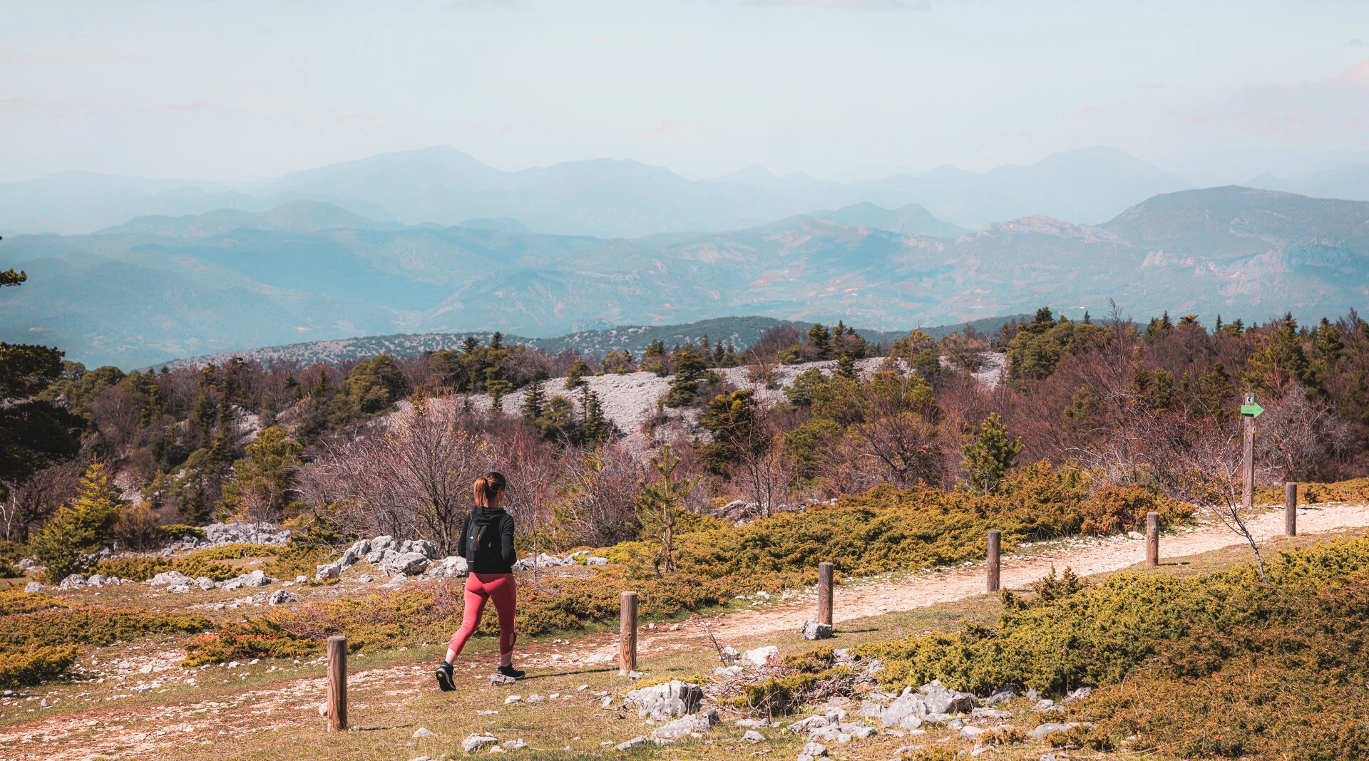 Balade au Mont-Serein  © LezBroz
