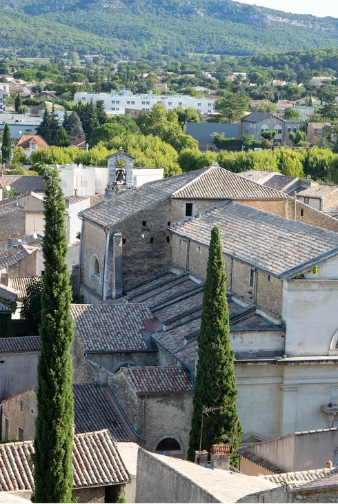Ville de Bollène en Vaucluse  © Hocquel