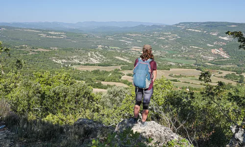 Randonnées à Viens en Luberon