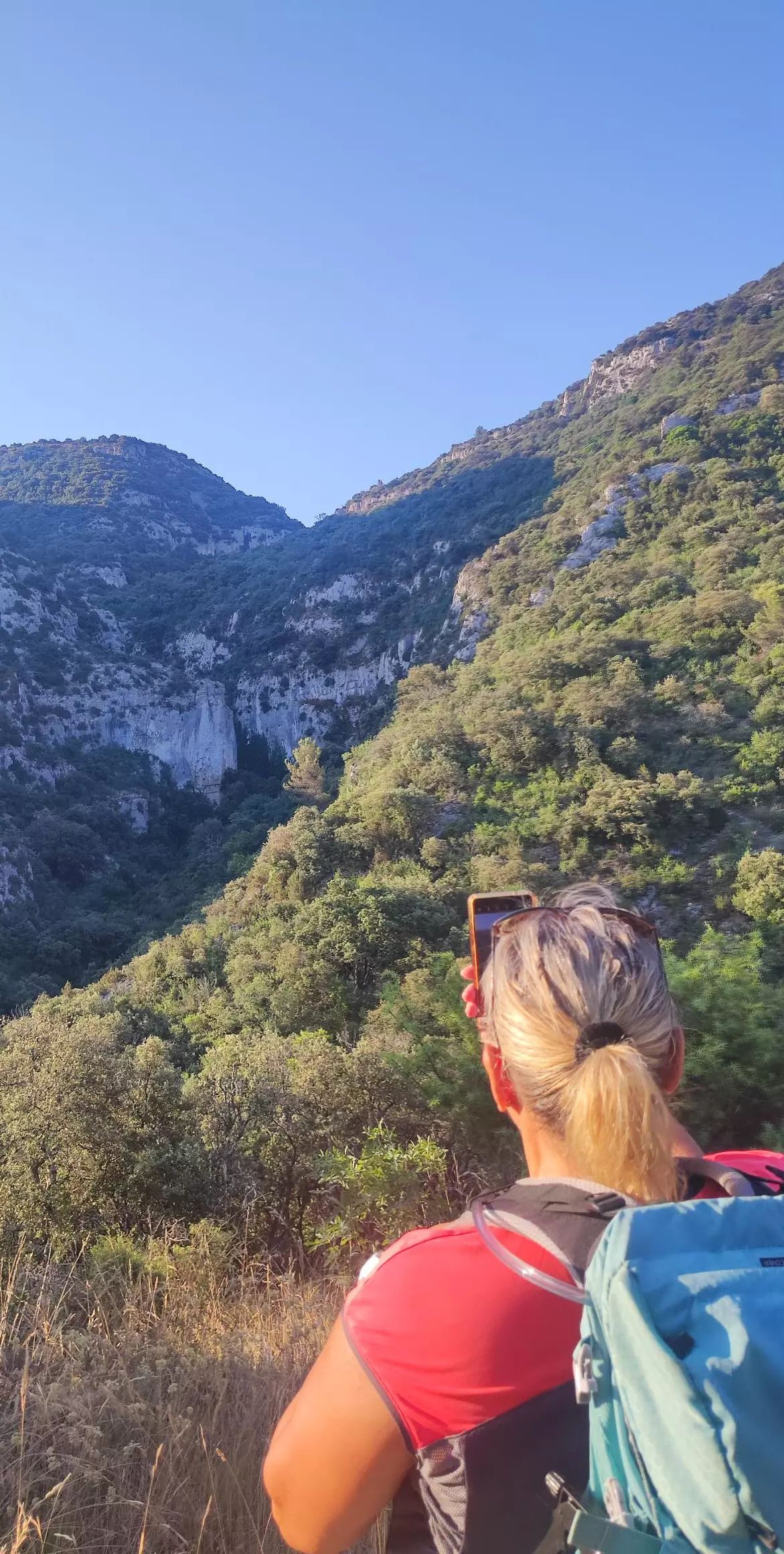 Micro-aventure dans les Monts de Vaucluse  © Julien Vacher